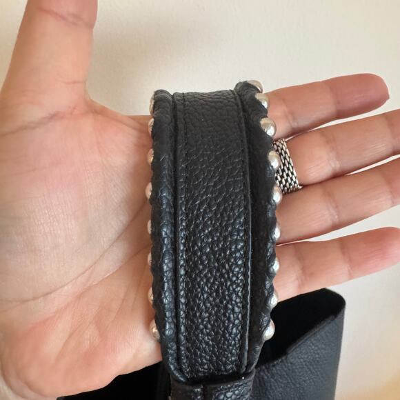 New Steve Madden BSammy Bucket Bag Black Studed Tassel Faux Leather - Picture 4 of 7